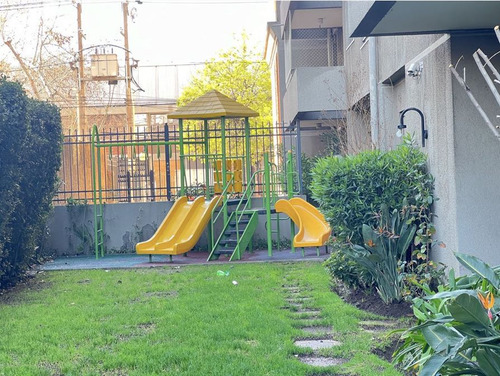 Fernandez Concha 105, Ñuñoa. (89565)