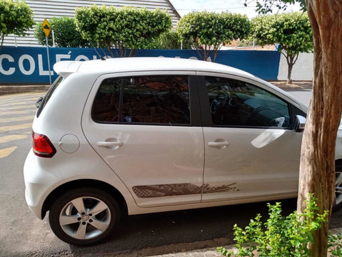 Volkswagen Fox 2016 1.6 Rock In Rio Total Flex 5p