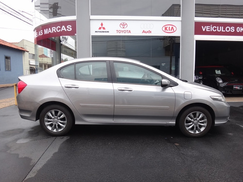 Imagem 8 de 9 de Honda City Lx 1.5 Automático Flex