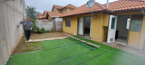 Imagen 3 de 16 de Barrio Residencial Y Tranquilo