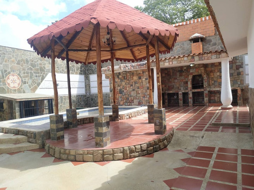 Imagen 23 de 23 de Casa En Venta La Trigaleña Valencia Calle Cerrada Doble Porton Electrico G12m1117