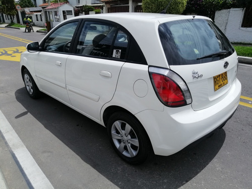Kia Rio New Xcite 2011 Mt 1.6