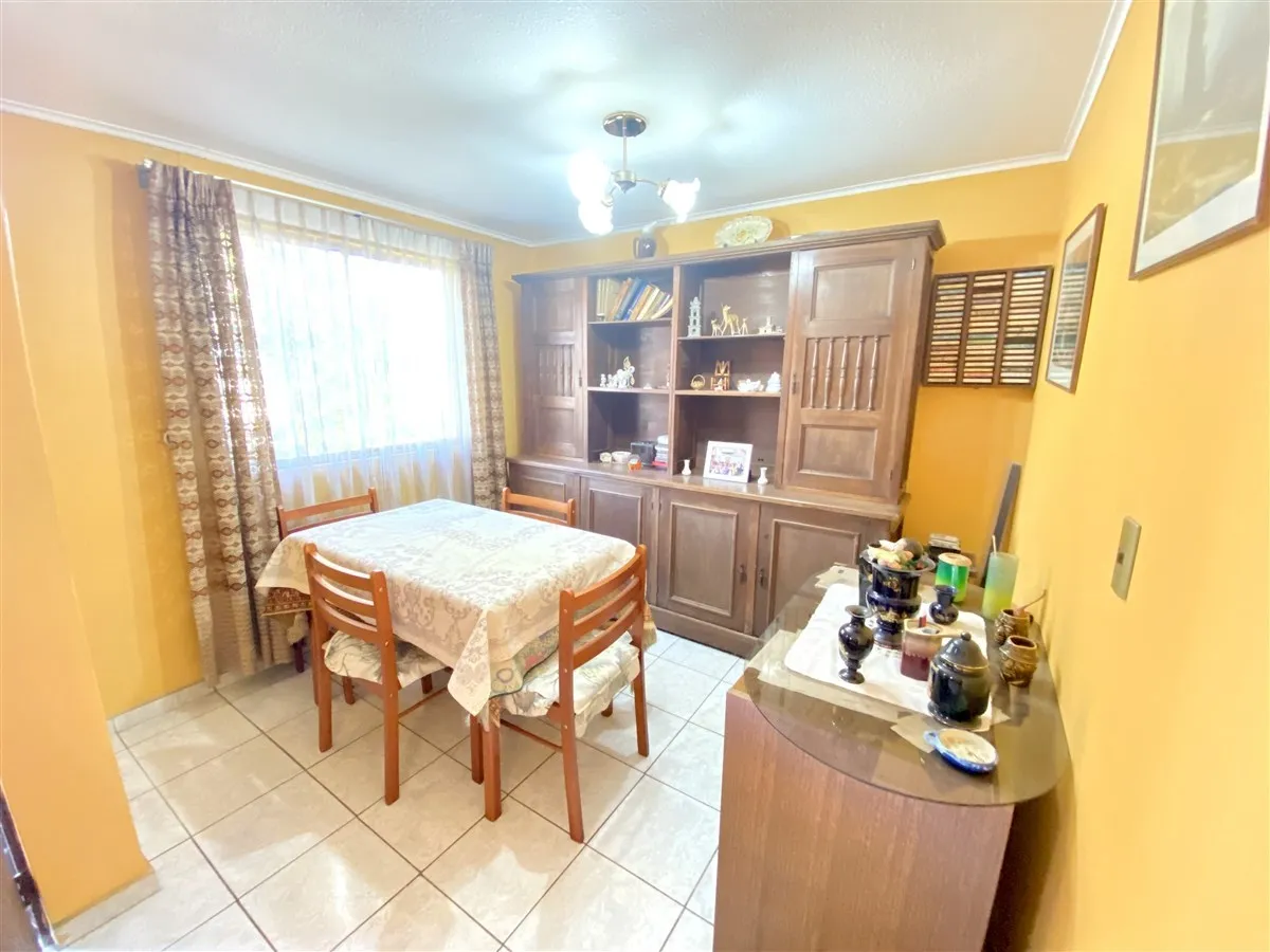 Imagen 3 de 28 de Condominio Los Nogales / 3 D Y 2 B