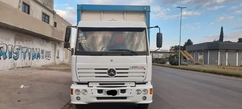 Imagen 2 de 6 de Mercedes Benz 1720