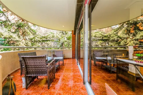 Departamento En Arriendo De 6 Dorm. En Las Condes