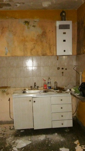 Imagen 9 de 10 de Departamento Tipo Casa En Venta En Lanus Este