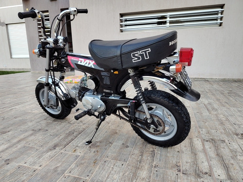 Imagen 7 de 11 de Honda Dax St 70
