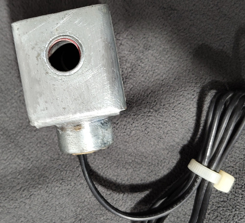 Bobina De Control Para Válvula Solenoide. Emerson 24 Vca (Usado)