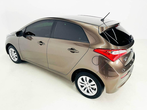 Imagem 4 de 11 de Hyundai Hb20 1.0 Comfort 2018 Manual