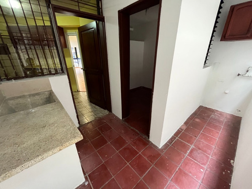 Imagen 8 de 16 de Alquilo-apartamento-gazcue