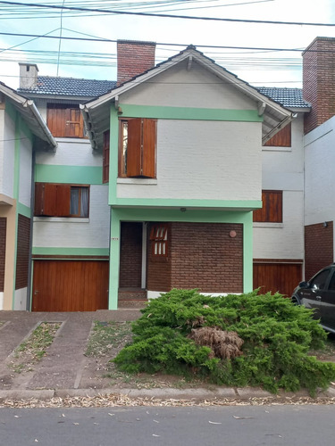 Hermoso Triplex En Venta Zona Residencial Av. Mitre 1800 San Bernardo