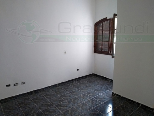Casa Sobrado Para Venda, 3 Dormitório(s), 226.0m² - 6749