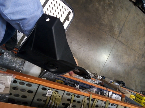 Soporte Superior Aleron Derecho International Prostar