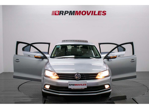 Volkswagen Vento 2.5 Luxury 170cv