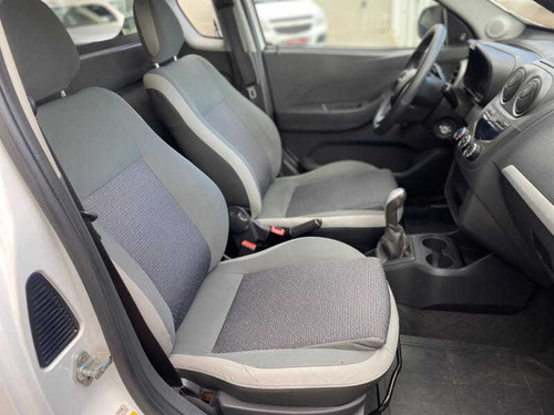 Imagem 8 de 13 de Chevrolet Montana 1.4 Ls 8v Flex 2p Manual 2017