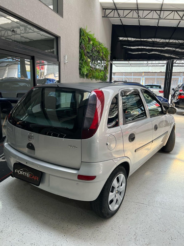 Chevrolet Corsa Corsa Hatchback 1.0 MPFI 8V 71cv 5p