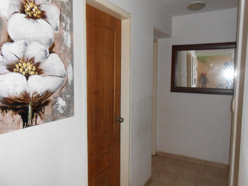Imagen 5 de 10 de En Venta Apto En Prebo. Carmen Segovia 04128644915