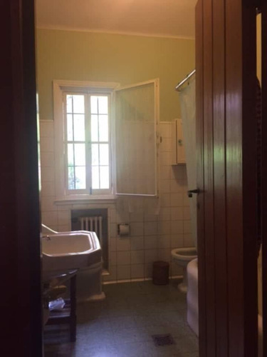 Se Vende Casa En La Cumbre Barrio Golf, De Estilo Con Vistas