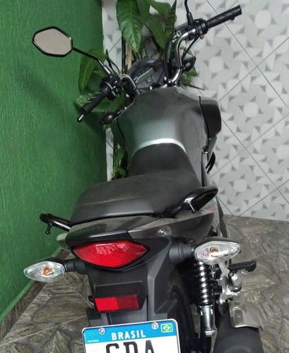 Imagem 3 de 4 de Honda Fan