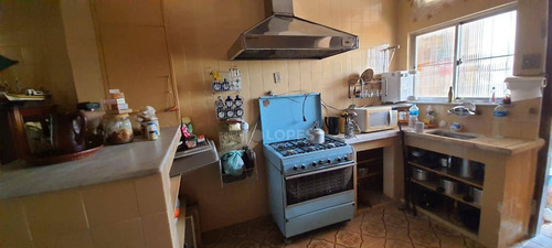 Imagem 6 de 13 de Casa Com 3 Quartos , 228 M² Por R$ 800.000 - Centro - Niterói/rj - Ca20859