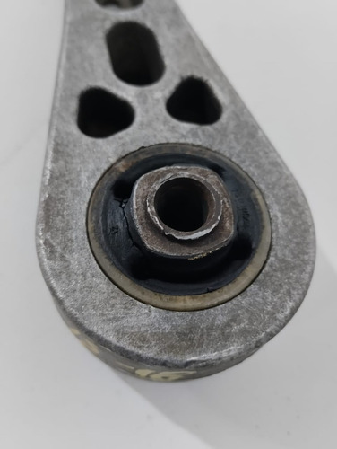 Soporte Transmisión Jetta Mk6 15-18 (Usado)
