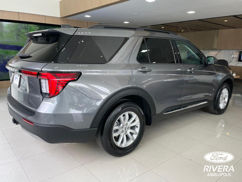 Ford Explorer Active