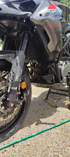 Imagen 7 de 16 de Benelli Trk502x