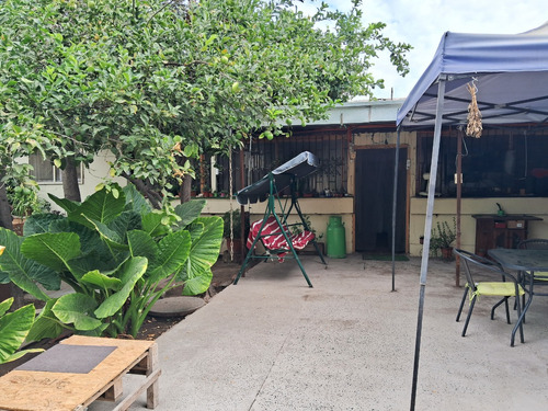 Venta Casa En Gran Terreno Ubicada En Macul. $280.000.000.-