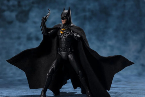 Sh Figuarts Batman Michael Keaton The Flash Bandai