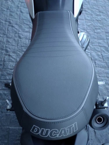 Imagen 22 de 25 de Ducati Scrambler Icon Dark - No Benelli Leoncino!