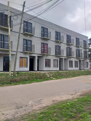 Imagen 3 de 6 de Venta En Block De 21 Unidades De 2 Ambientes