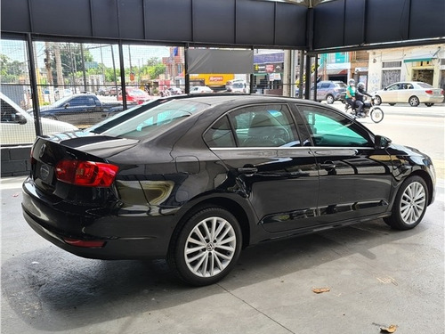 Volkswagen Jetta 2.0 Tsi Highline 200cv Gasolina 4p Tiptroni