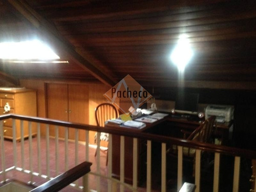 Imagem 7 de 9 de Casa Assobradada Na Penha, 270 M², 02 Dormitórios, 01 Suíte, 08 Vagas, R$ 1.300.000,00 - 2458