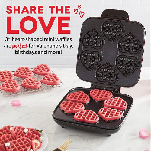 Maquina Para Hacer 6 Waffles En Forma De Corazon Dash Roja