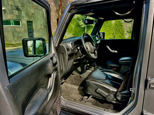 Jeep Wrangler 3.7 Unlimited Sahara 3.6 4x4 At