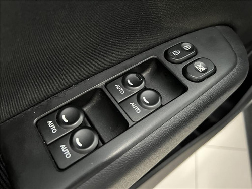 Imagem 8 de 8 de Hb20x 1.6 16v Style Flex 4p Manual