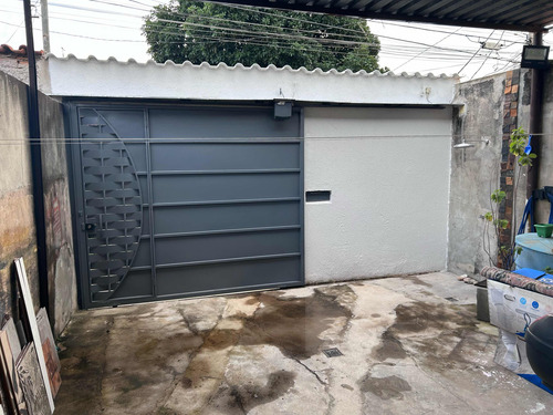 Casa 02quartos ,01 Com Suíte, Sala, Copa , Cozinha, Banheiro