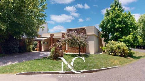 Casa En Venta En Altos De Hudson Ii