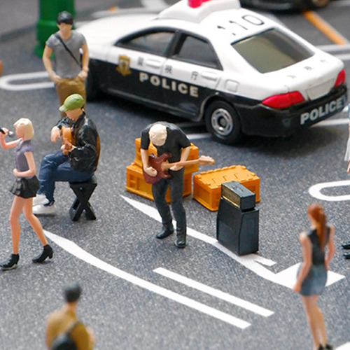 Modelo De Bajista En Miniatura A Escala 1:64, Figuras