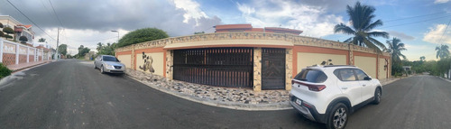 Imagen 2 de 14 de Casa 1,000 Mts2 En Colonia De Los Doctores