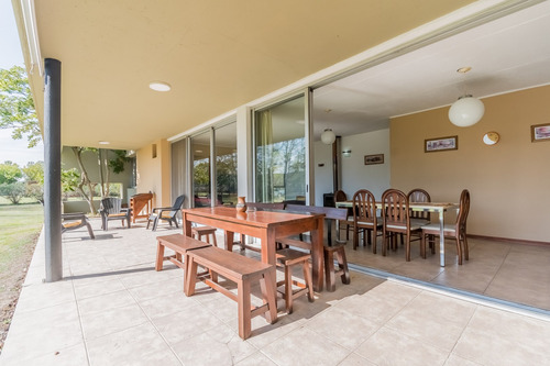 Casa Quinta En Venta En San Vicente, G.b.a. Zona Sur