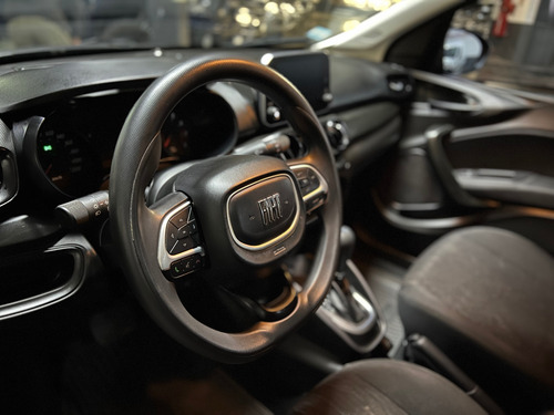 Fiat Cronos 1.3 Drive Cvt