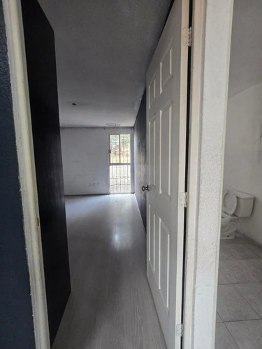 Casa Con Lindos Acabados De Remate Tultitlan Edomex Yqh