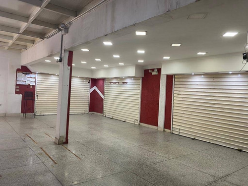 Imagen 12 de 15 de Local Comercial En Alquiler En Las Ferias Valencia Cód 157703 Lucrecia Escorcha
