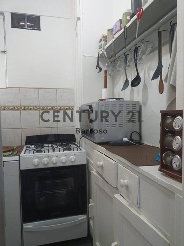 Imagen 4 de 11 de Se Vende Departamento En Ciudad
