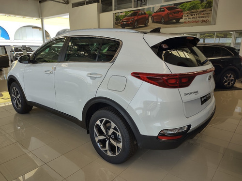 Kia Sportage Vibrant 2.0l At. 2021 0 Km.