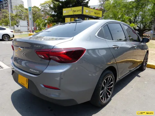 Chevrolet Onix 1.0 Premium