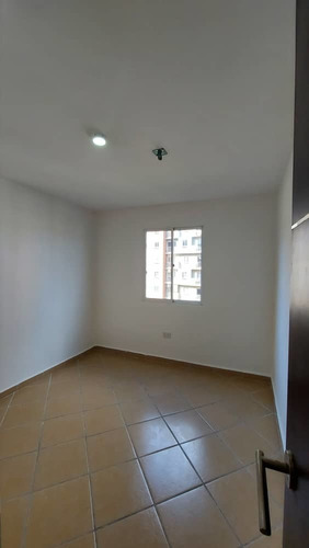 Imagen 13 de 14 de Apto En Venta Monte Mayor88mts Alexandra Ramírez 04147041922