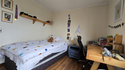 Casa En Venta De 5 Dorm. En Puerto Varas