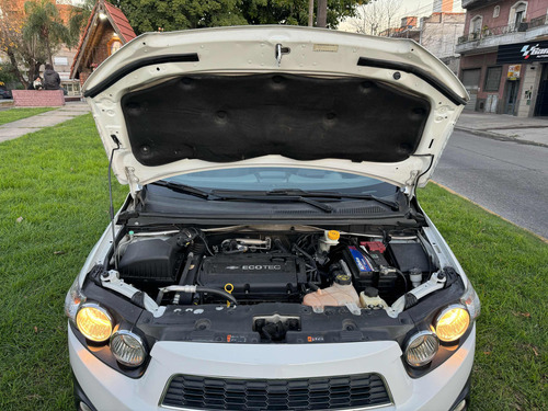 Chevrolet Sonic 1.6 Ltz Mt